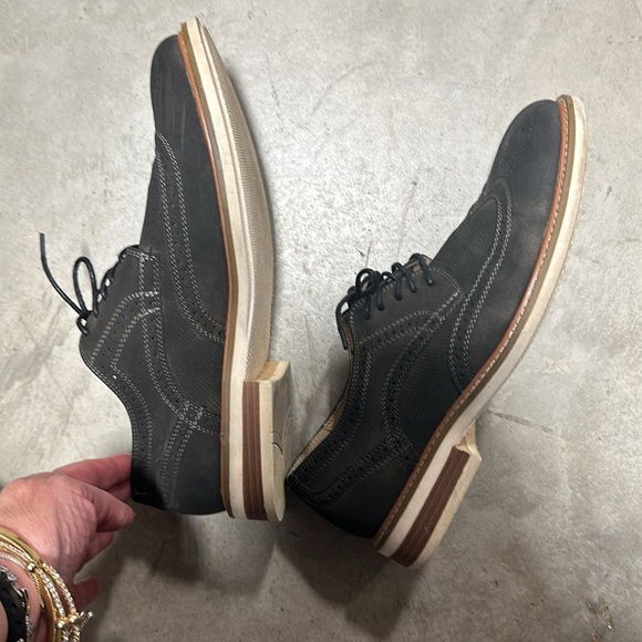 Unlisted Jimmie Lace Up Wing Tip shoe / size 8 / Box 25-3 - Picture 4 of 8